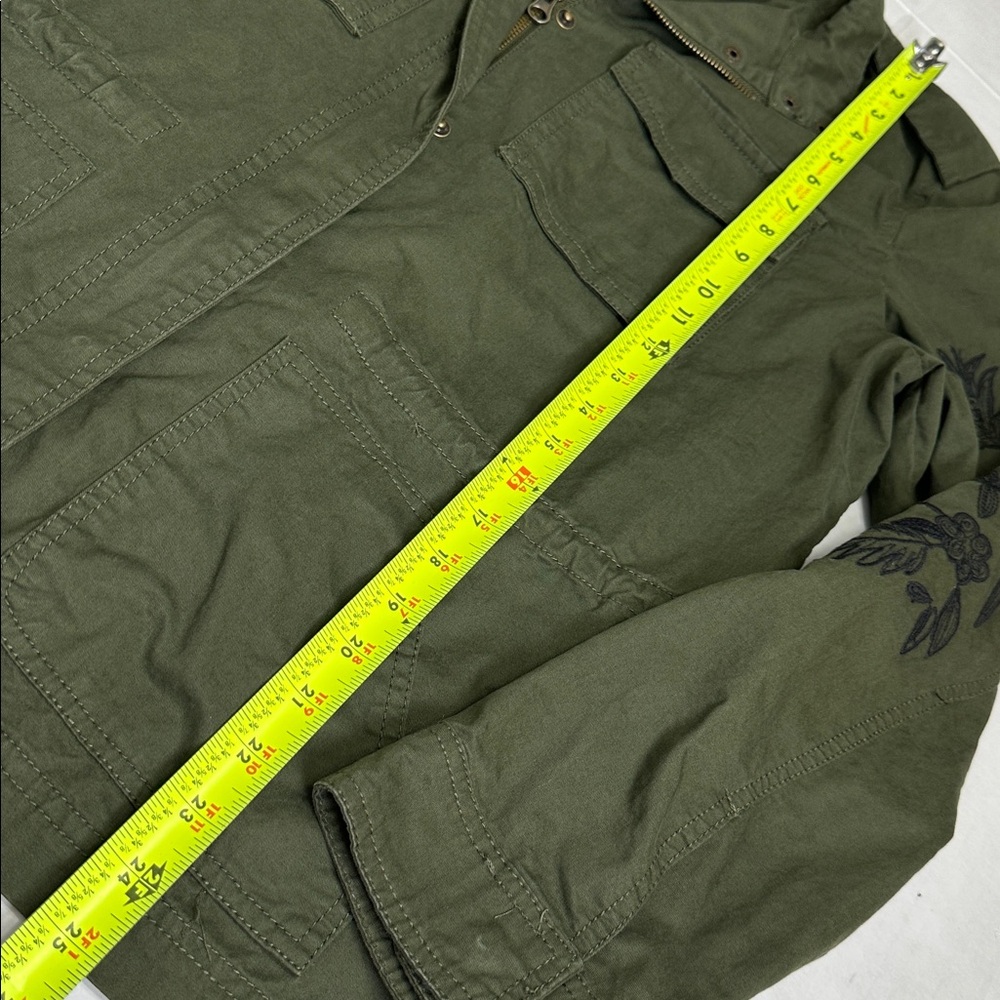 Vigoss Olive Green Embroidered Floral Sleeves Utility Jacket Womens Large - Picture 12 of 12